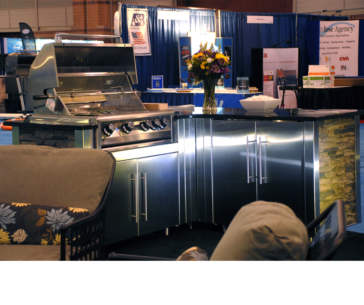 Cardinal Trade Show, grilling statipn